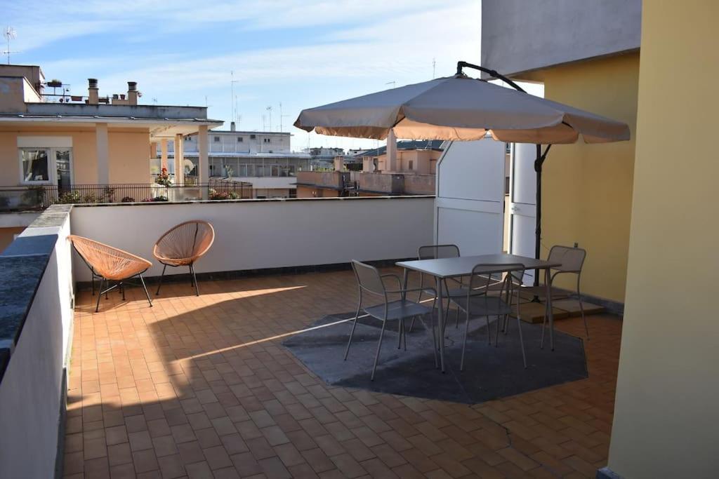 Attic With Terrace On Conca D'oro Lägenhet *